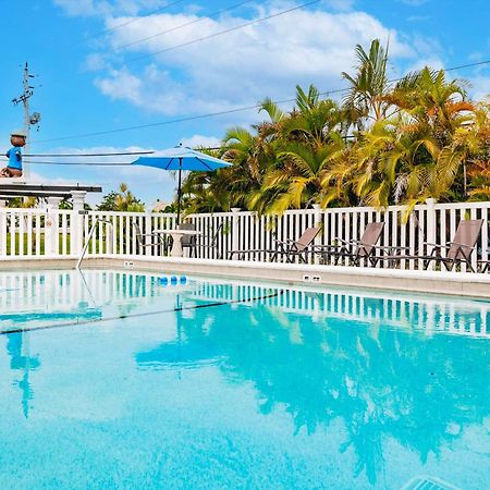 2 Bed Cottage With Pool, Close To Beach! Bbq Grills & Patio Fort Myers Exterior photo