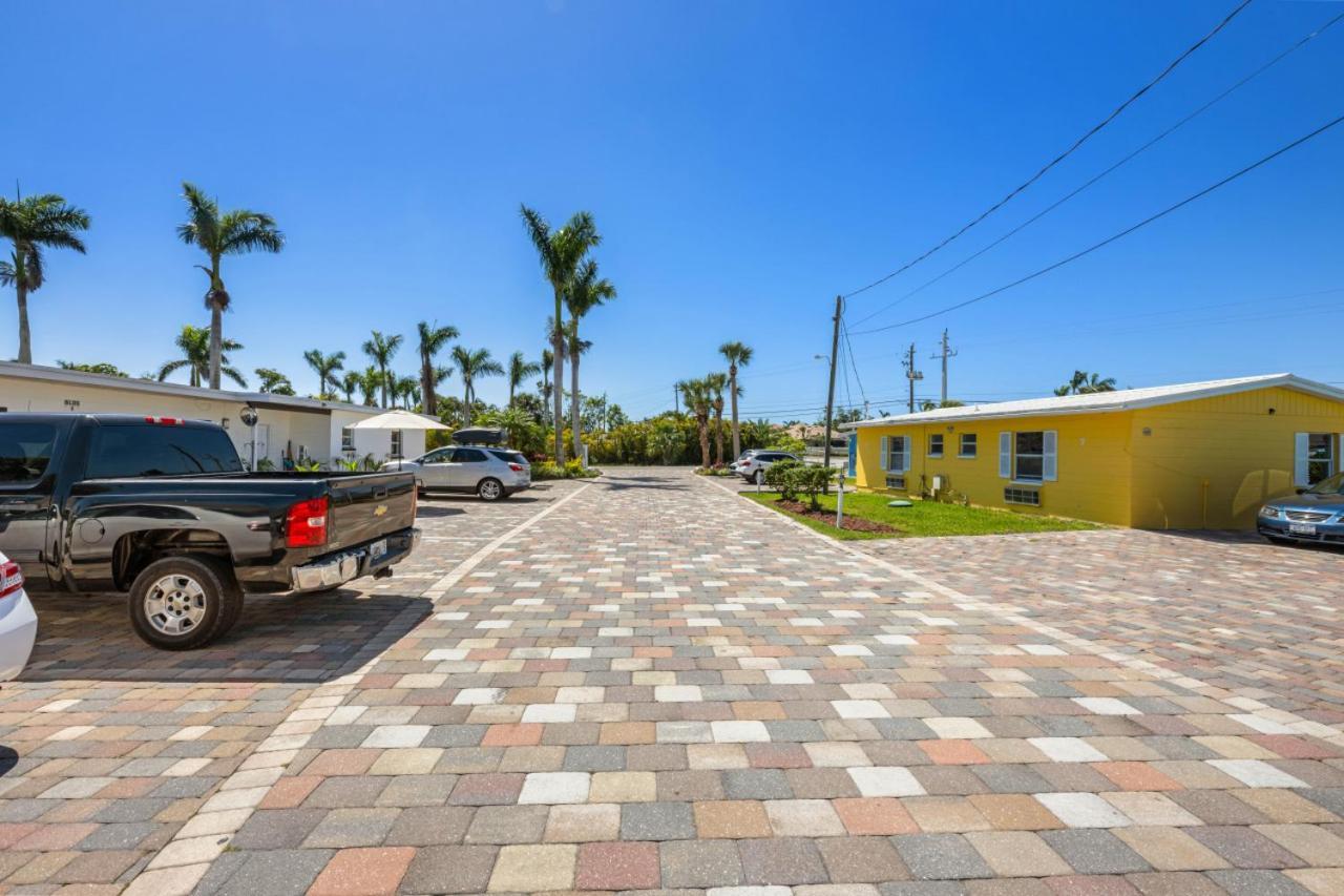 2 Bed Cottage With Pool, Close To Beach! Bbq Grills & Patio Fort Myers Exterior photo