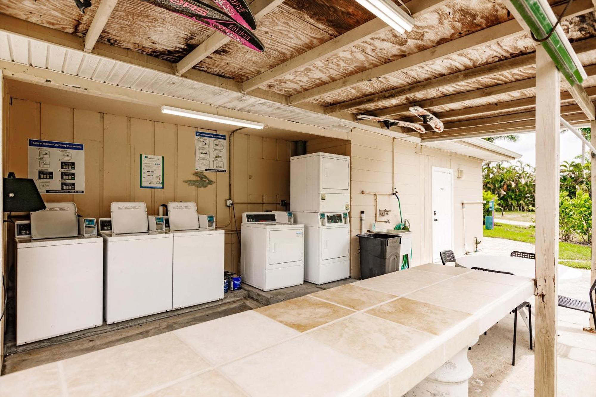 2 Bed Cottage With Pool, Close To Beach! Bbq Grills & Patio Fort Myers Exterior photo