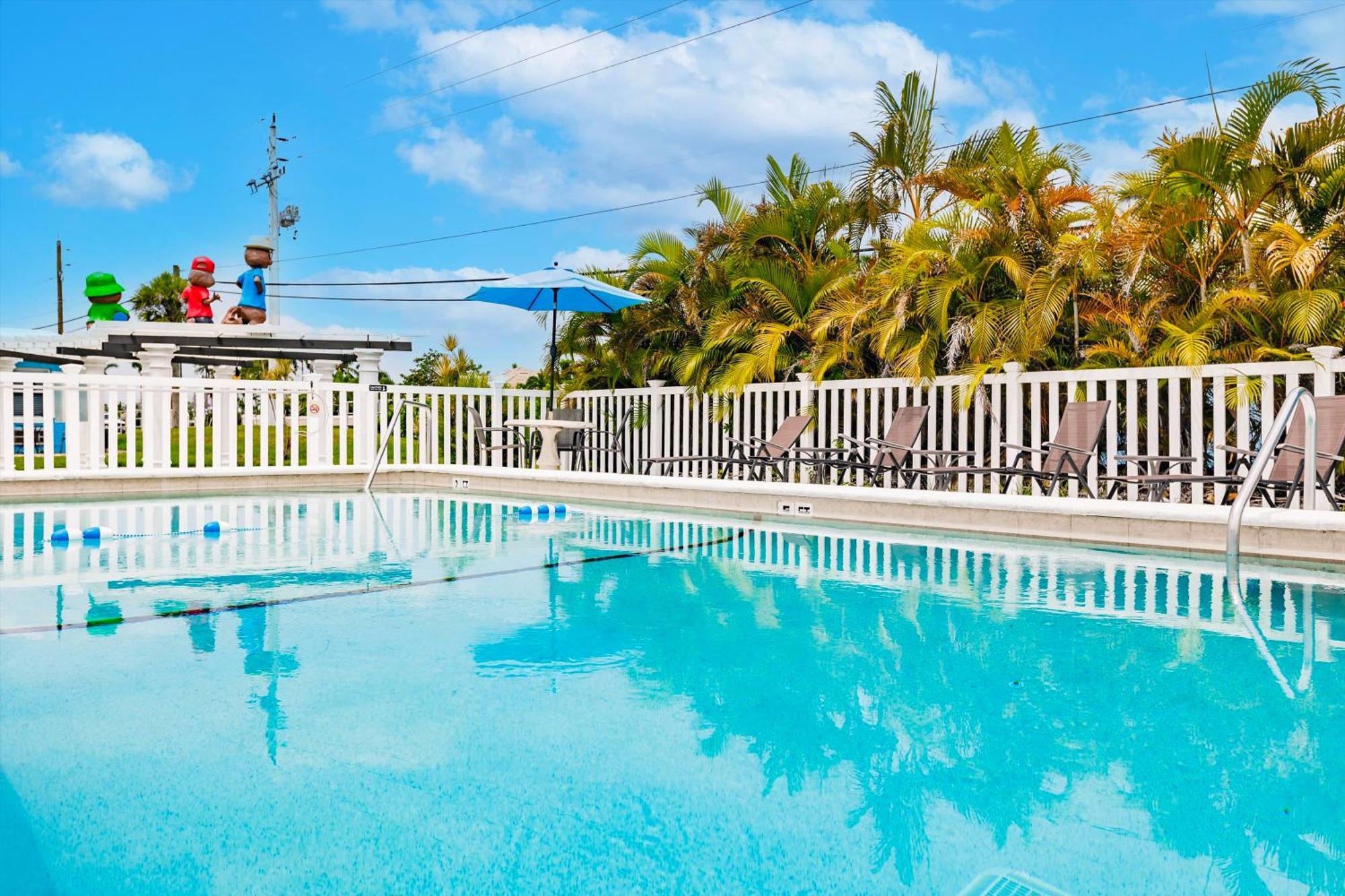 2 Bed Cottage With Pool, Close To Beach! Bbq Grills & Patio Fort Myers Exterior photo