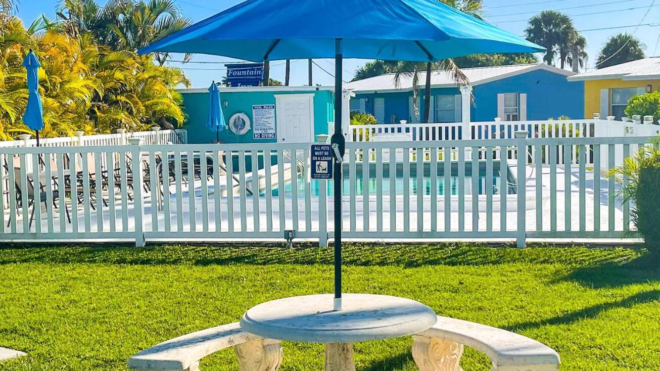 2 Bed Cottage With Pool, Close To Beach! Bbq Grills & Patio Fort Myers Exterior photo